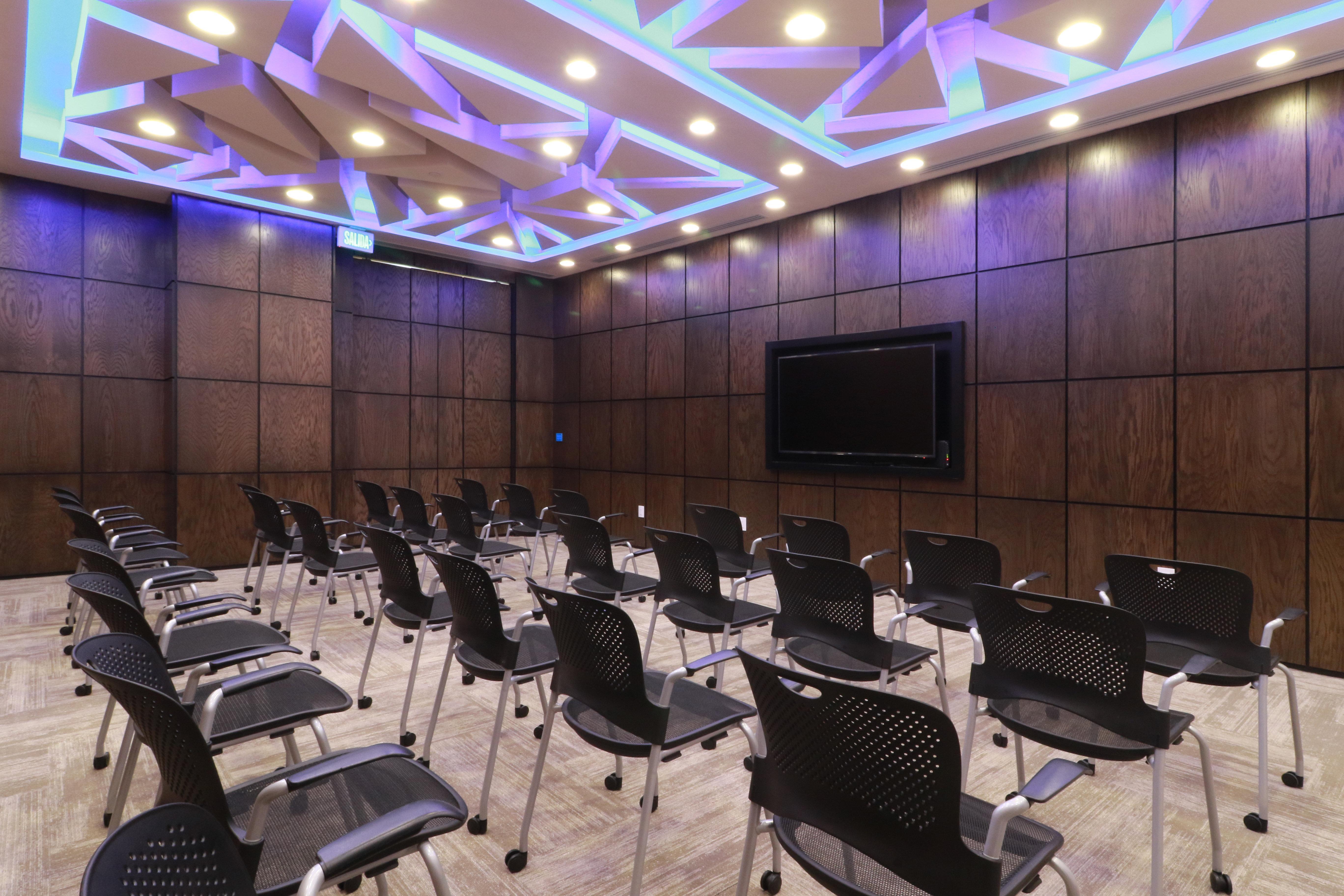 Crowne Plaza Leon By Ihg Hotell Exteriör bild