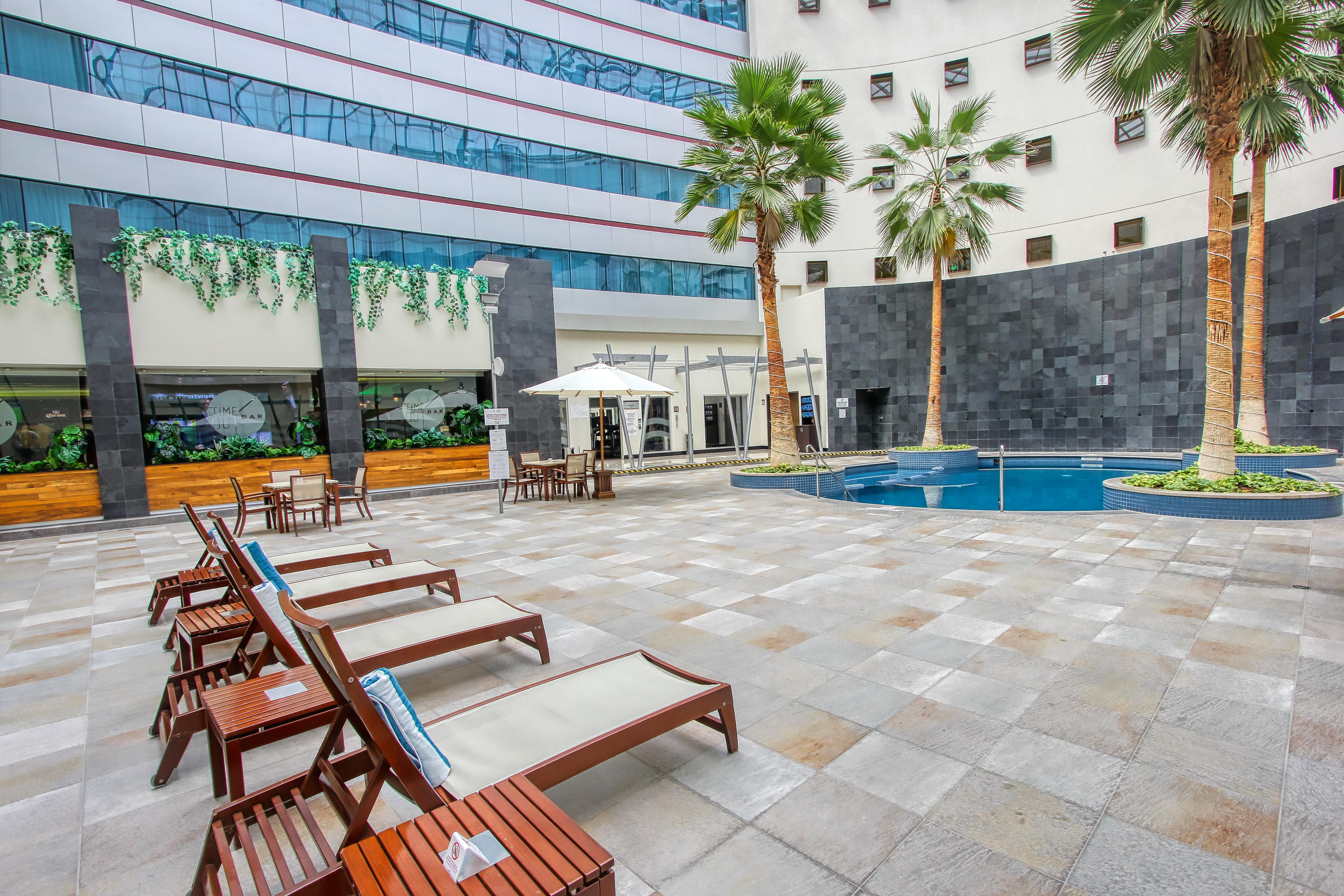 Crowne Plaza Leon By Ihg Hotell Exteriör bild