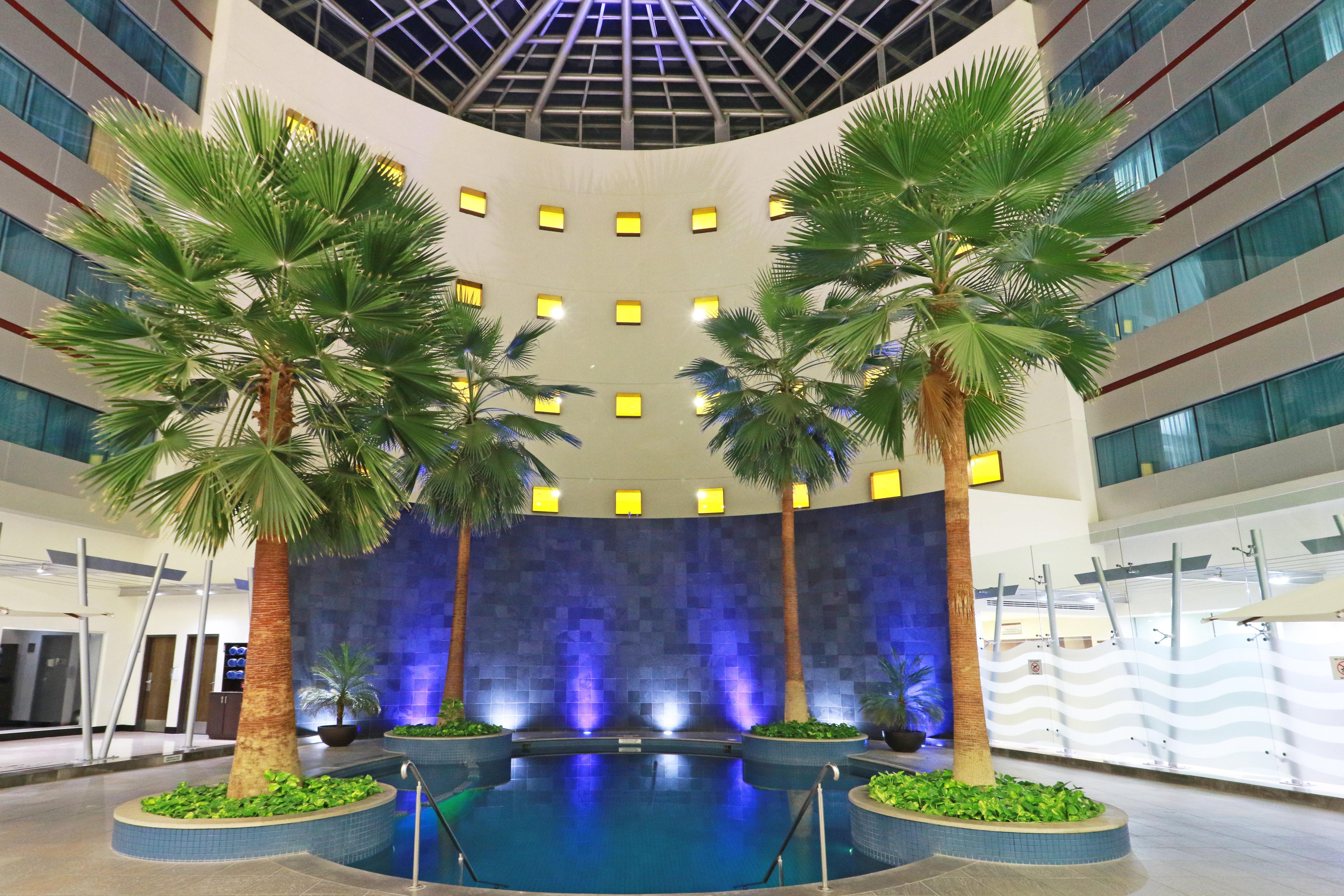 Crowne Plaza Leon By Ihg Hotell Exteriör bild