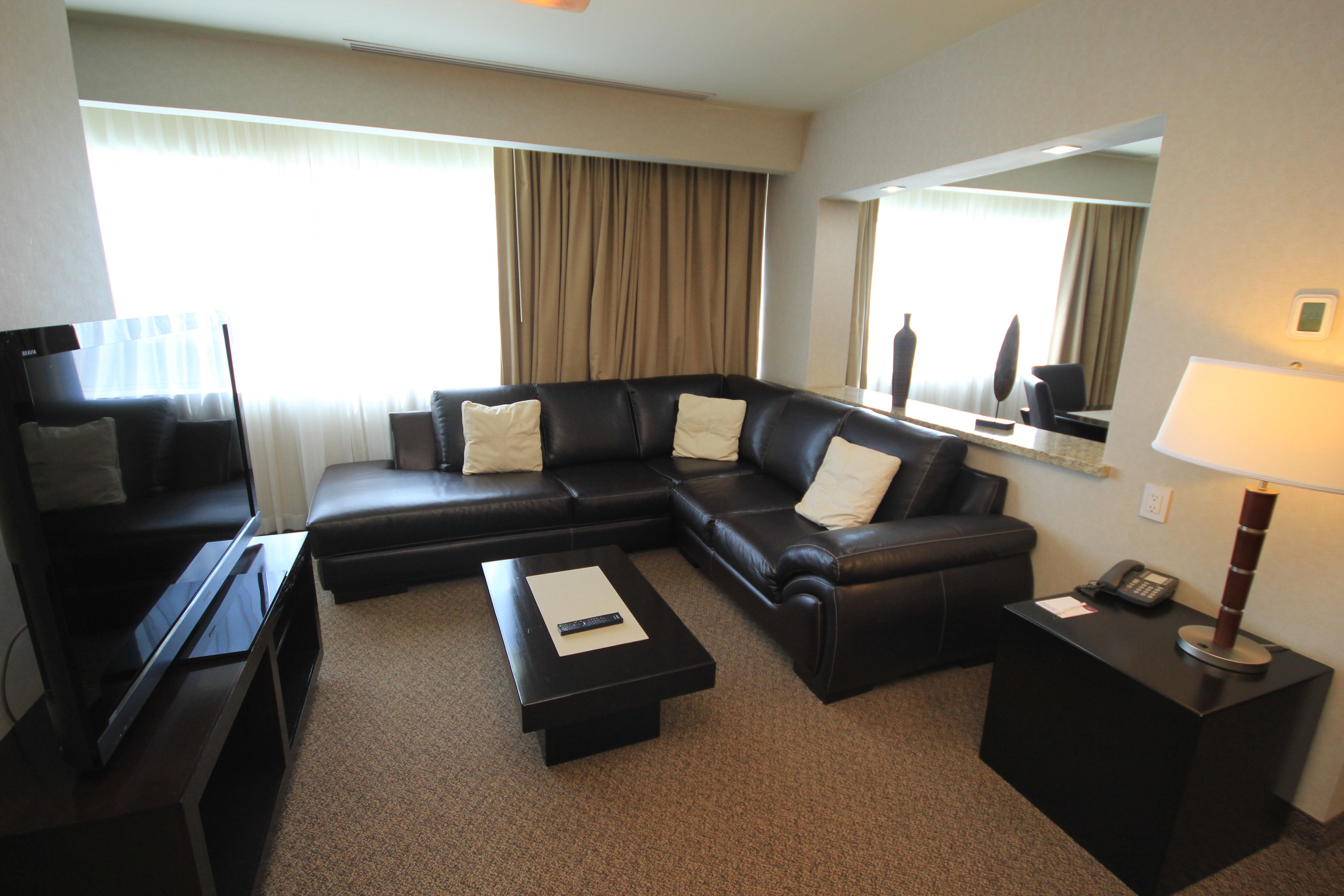 Crowne Plaza Leon By Ihg Hotell Exteriör bild