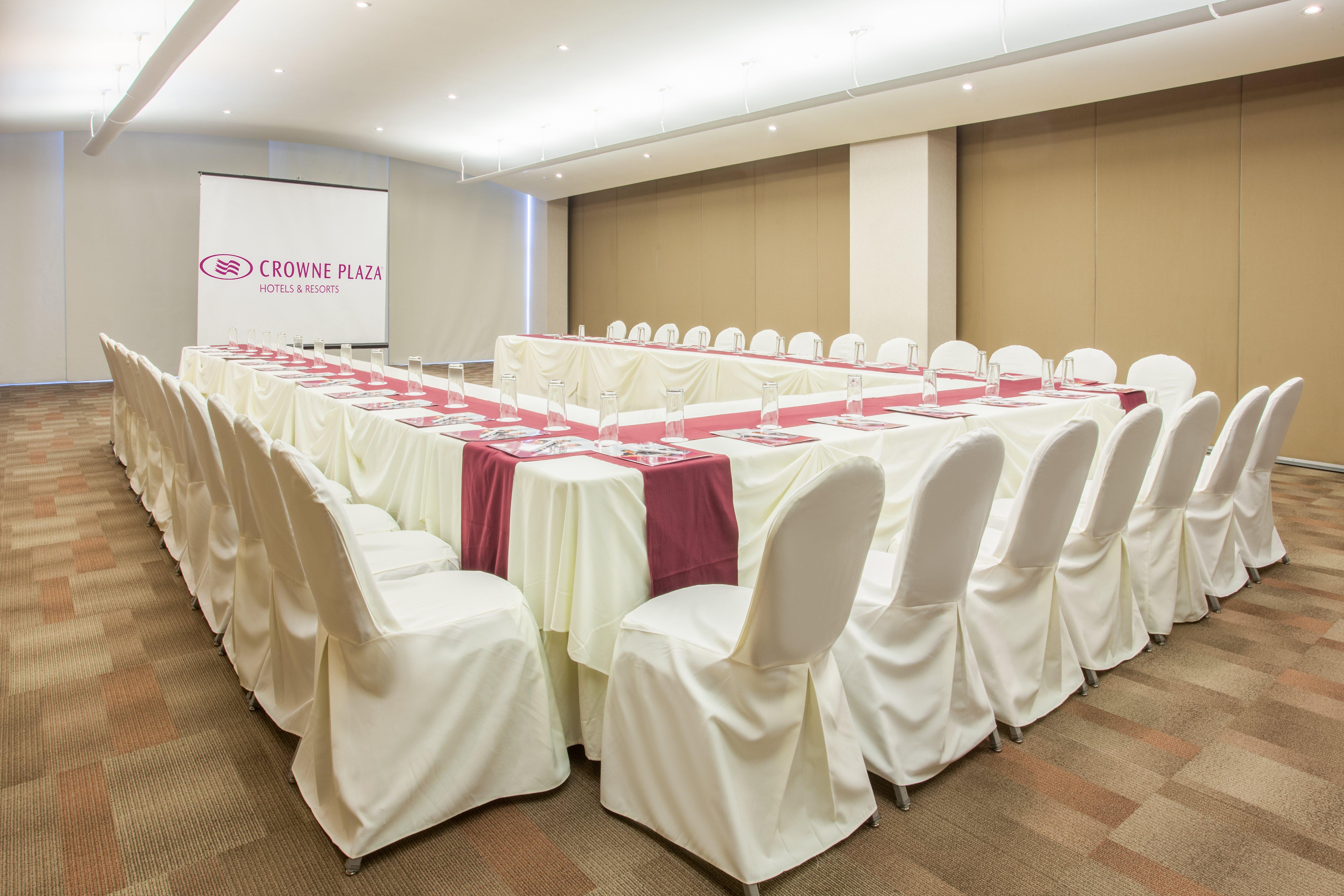 Crowne Plaza Leon By Ihg Hotell Exteriör bild